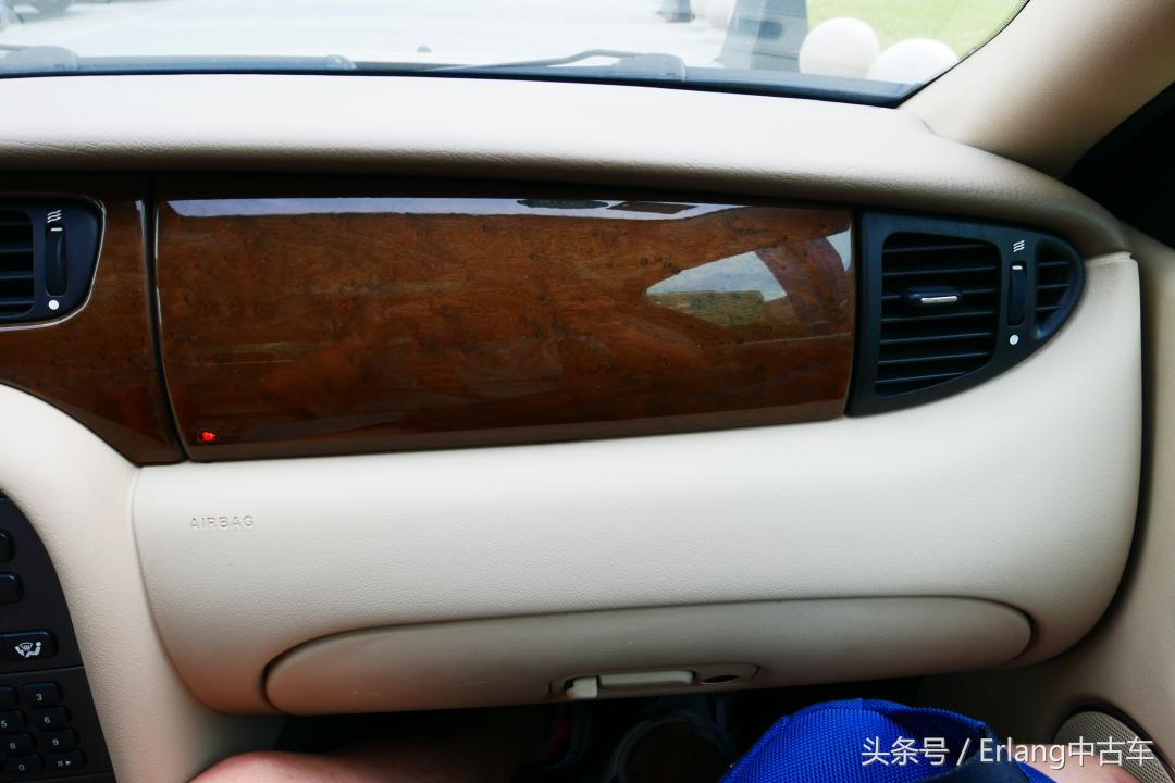 腔调与情怀彰显品位的奢华JAGUARX-TYPE