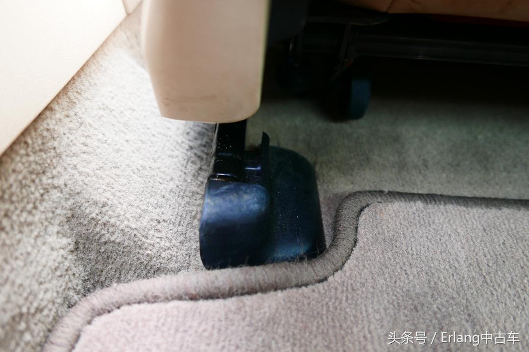 腔调与情怀彰显品位的奢华JAGUARX-TYPE