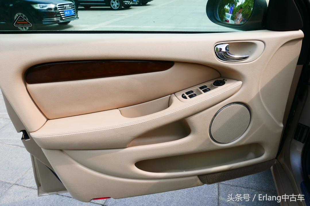 腔调与情怀彰显品位的奢华JAGUARX-TYPE