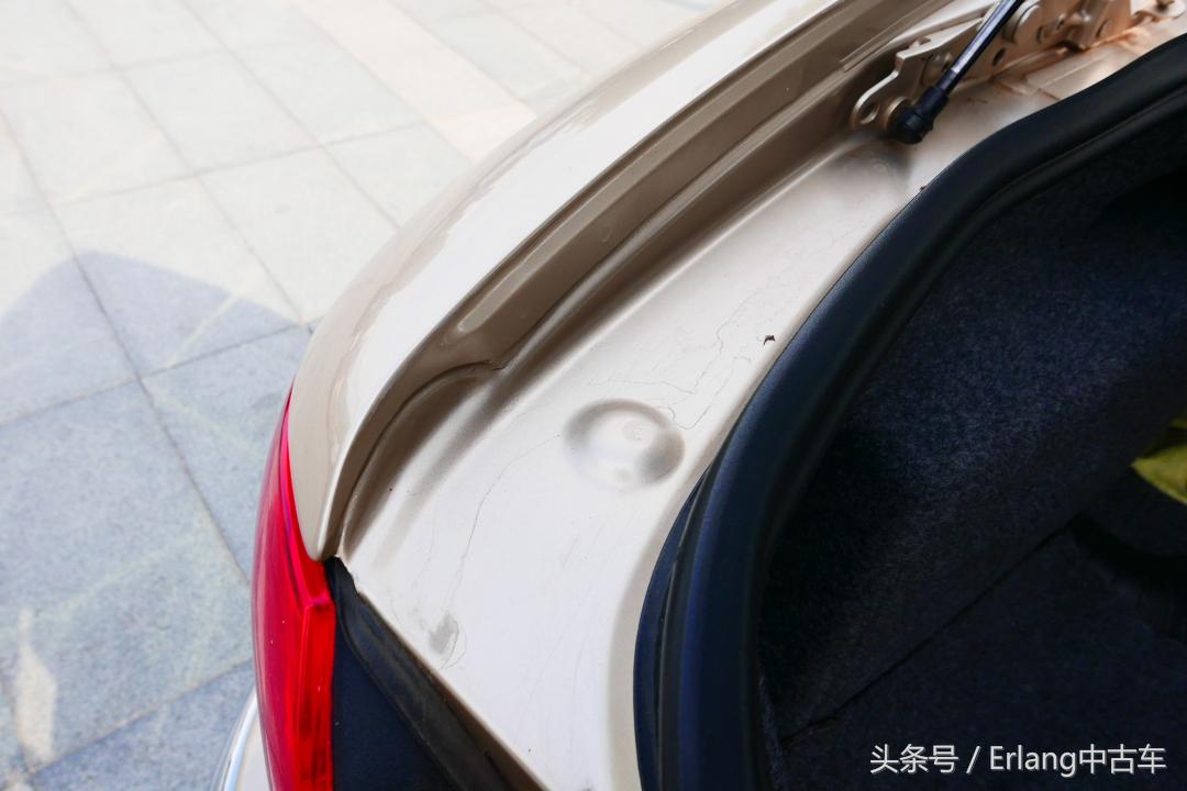 腔调与情怀彰显品位的奢华JAGUARX-TYPE