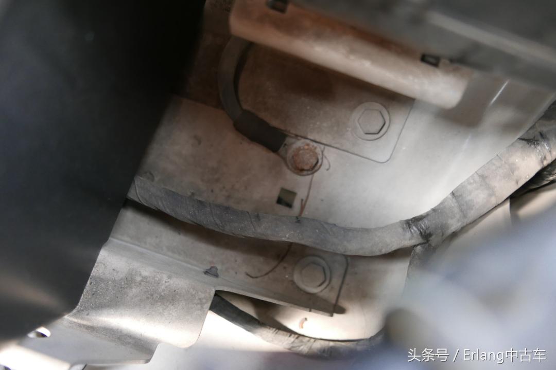 腔调与情怀彰显品位的奢华JAGUARX-TYPE