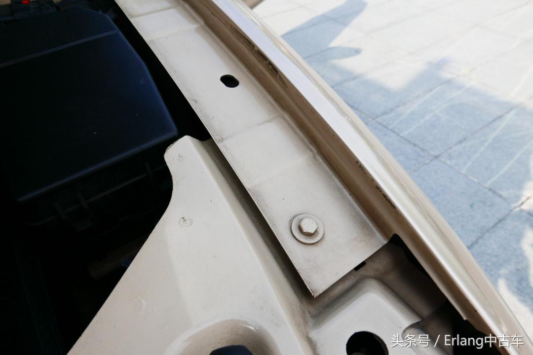 腔调与情怀彰显品位的奢华JAGUARX-TYPE