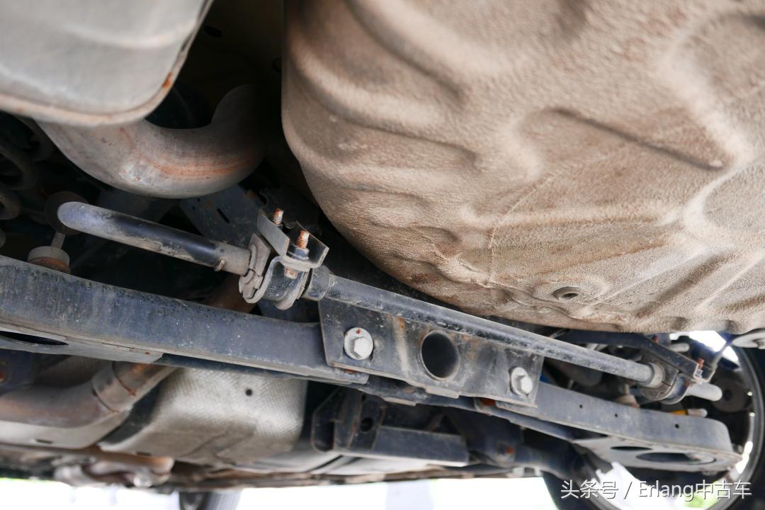 腔调与情怀彰显品位的奢华JAGUARX-TYPE