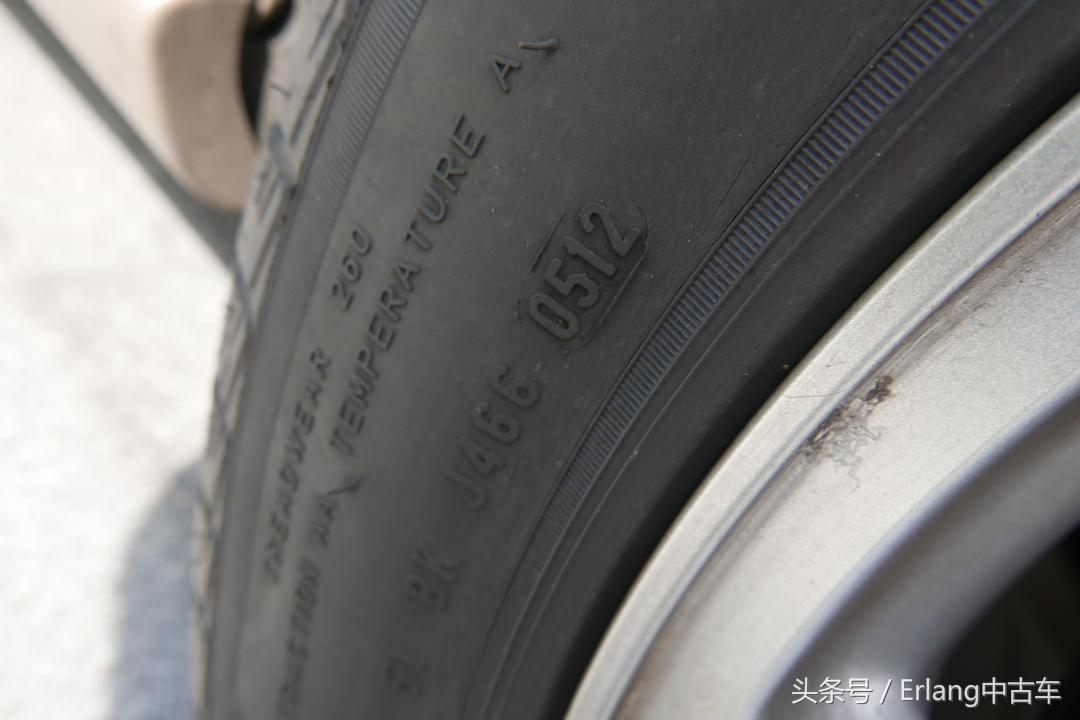 腔调与情怀彰显品位的奢华JAGUARX-TYPE