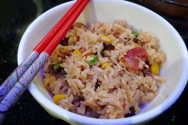 海参的做法炒面,又香又鲜的海参的做法