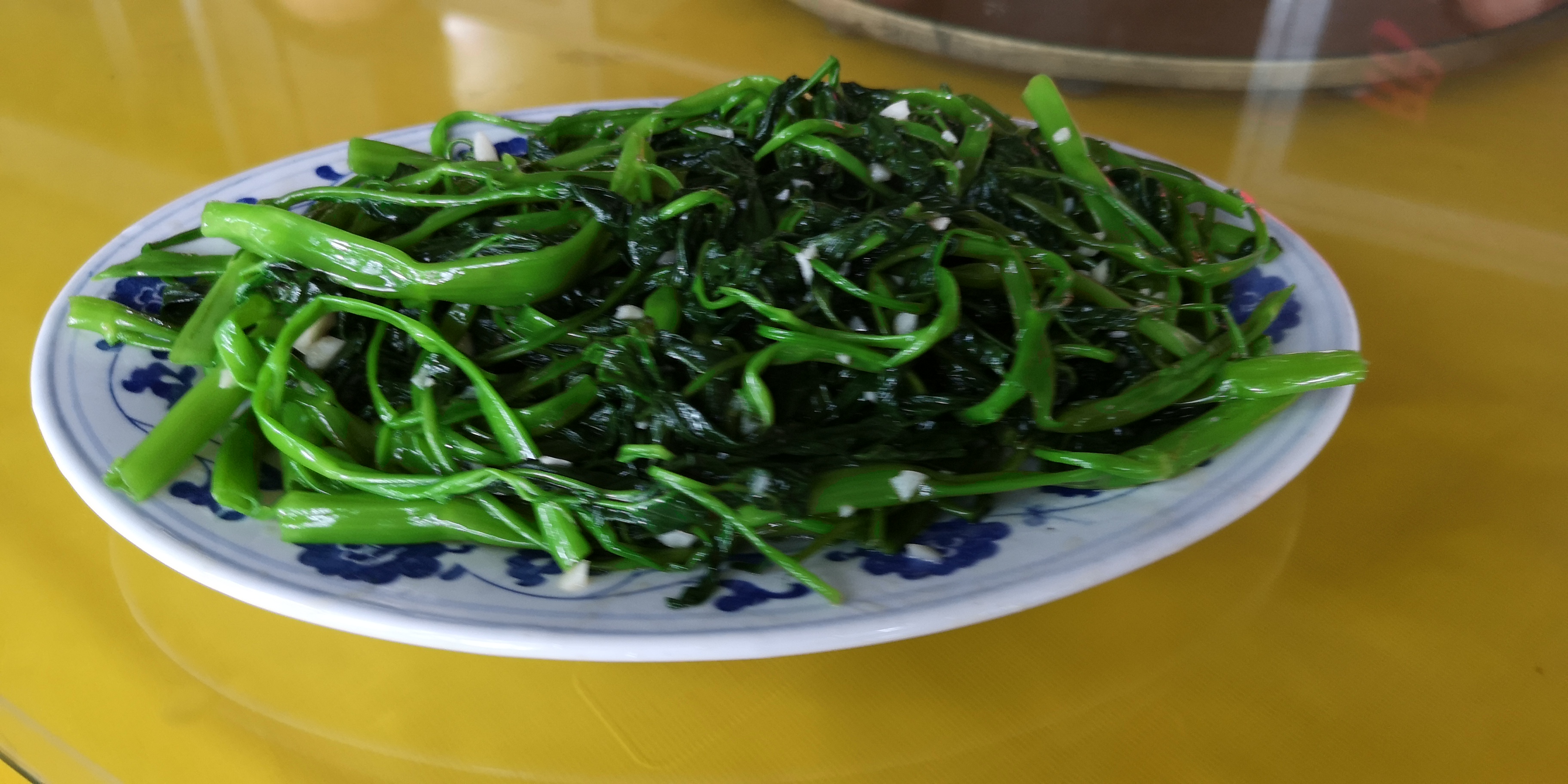 银滩吃海鲜攻略,银滩海鲜大餐推荐