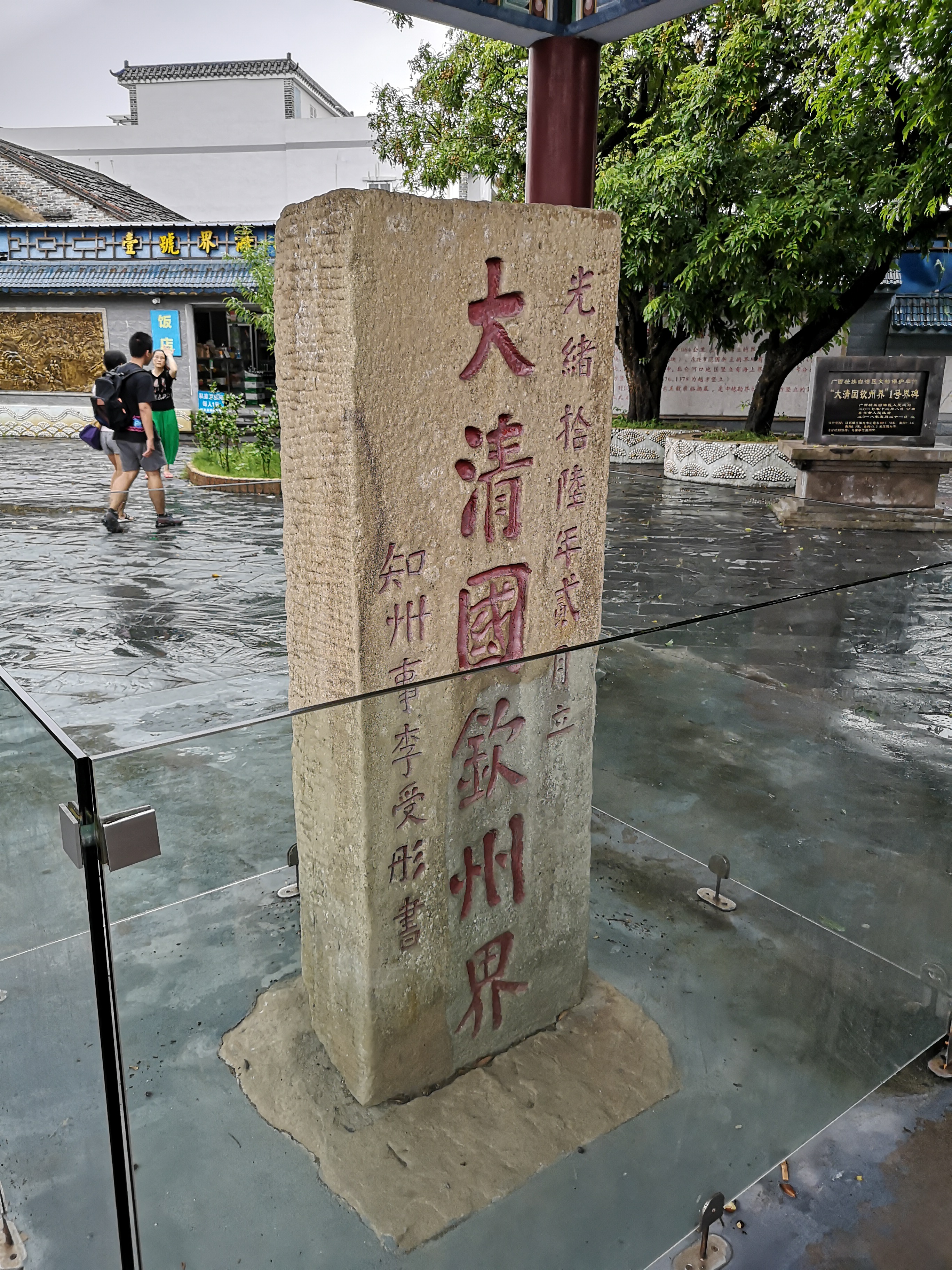 银滩吃海鲜攻略,银滩海鲜大餐推荐