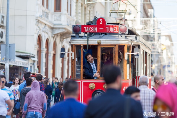 里拉暴跌,里拉大跌土耳其购物