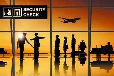 坐飞机充电宝能带上去吗,坐飞机能带多大充电宝