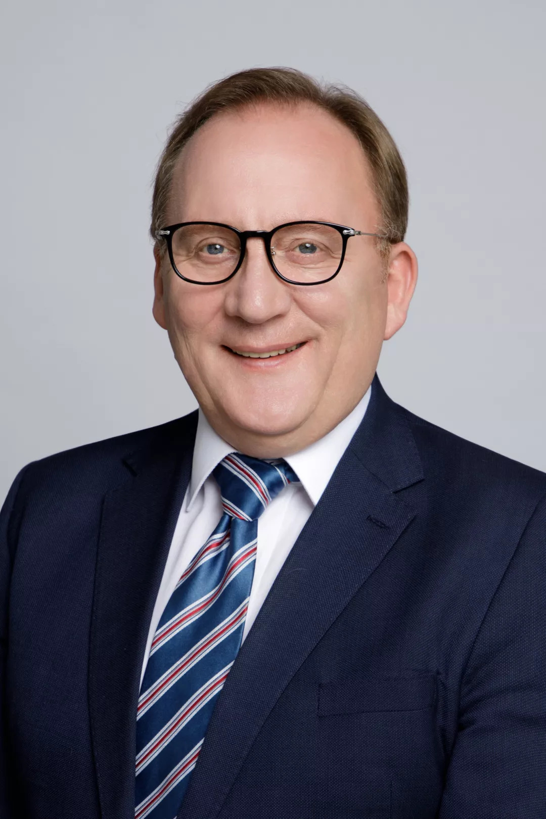 英国投资人,英国教育投资