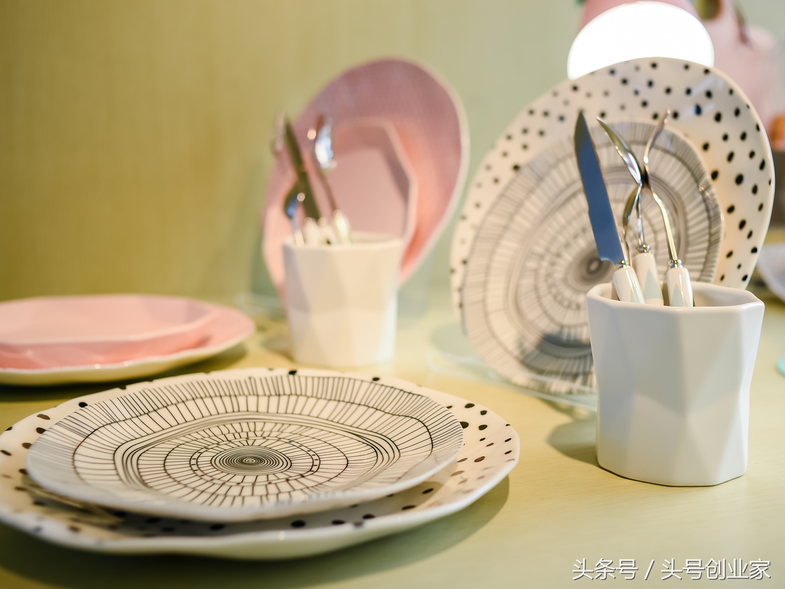 鍗佸厓搴楁ā寮弉ome,鍗佸厓搴楃殑鍟嗕笟妯″紡