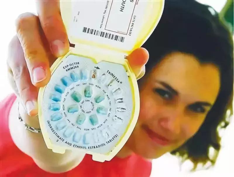 头发变薄怎么护发,头发变薄适合什么样发型