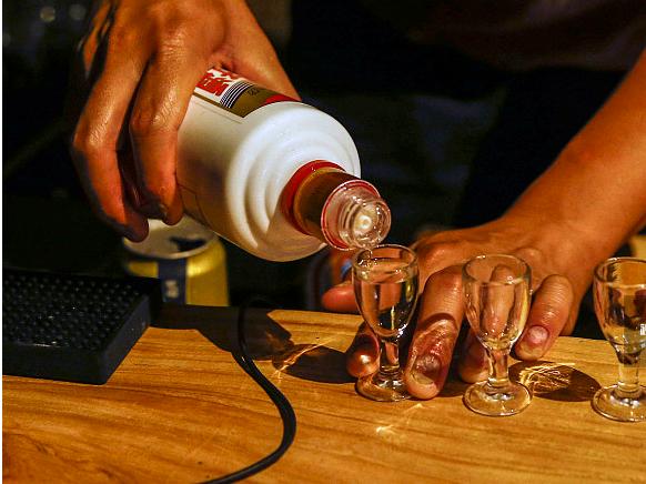 高端白酒有哪些香型,白酒的十二大香型你都喝过哪些