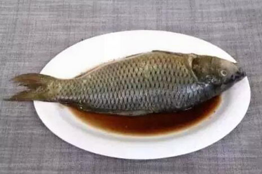 刮鱼鳞小妙招大全,鱼鳞不好刮怎么办