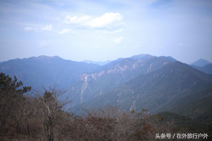 将轻量化进行到底——20L背包的千八雪地露营