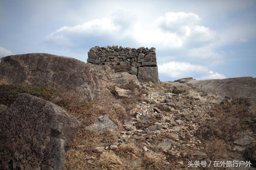 将轻量化进行到底——20L背包的千八雪地露营
