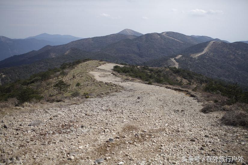 将轻量化进行到底——20L背包的千八雪地露营
