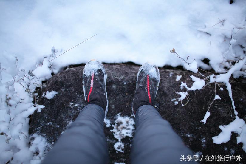 将轻量化进行到底——20L背包的千八雪地露营