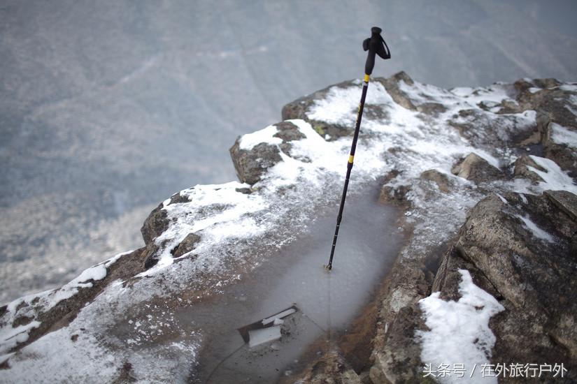 将轻量化进行到底——20L背包的千八雪地露营