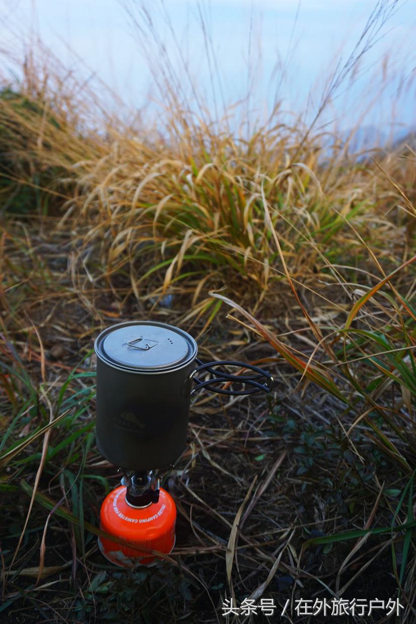 将轻量化进行到底——20L背包的千八雪地露营