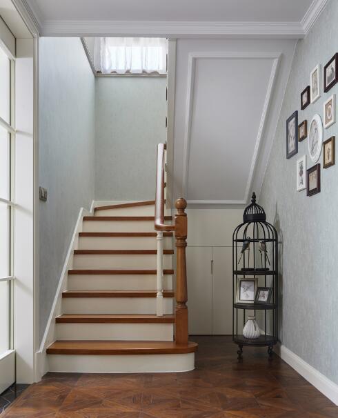 不锈钢楼梯扶手哪种好看要实用,不锈钢楼梯扶手效果图片大全