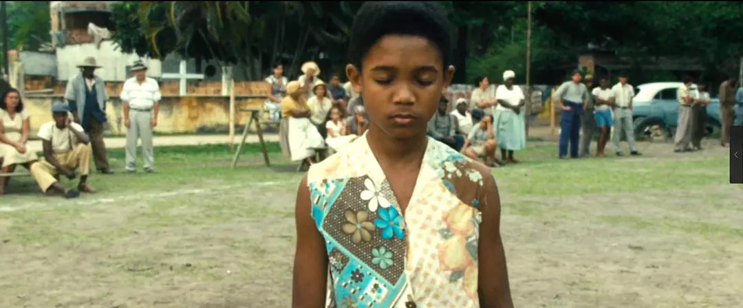 从贫民窟逆袭足球队,从贫民窟到篮球巨星