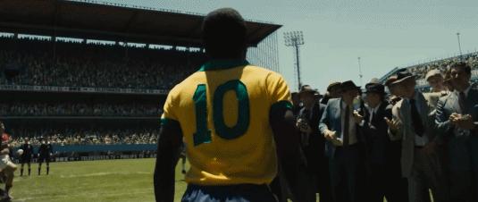 从贫民窟逆袭足球队,从贫民窟到篮球巨星