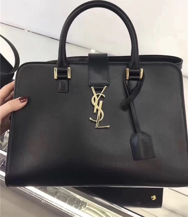 celine现在的设计者,celine设计精神