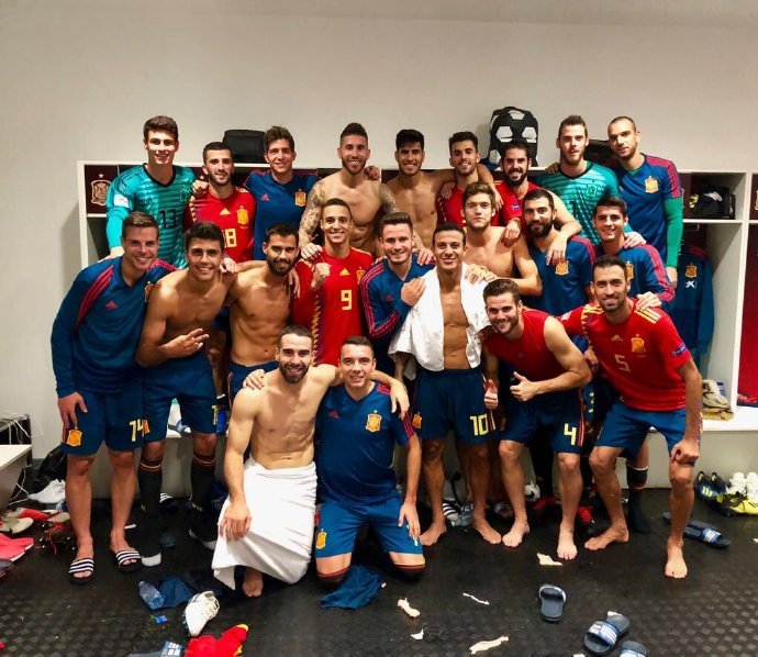 巴萨新赛季球衣24-25客场,巴萨下赛季客场球衣曝光