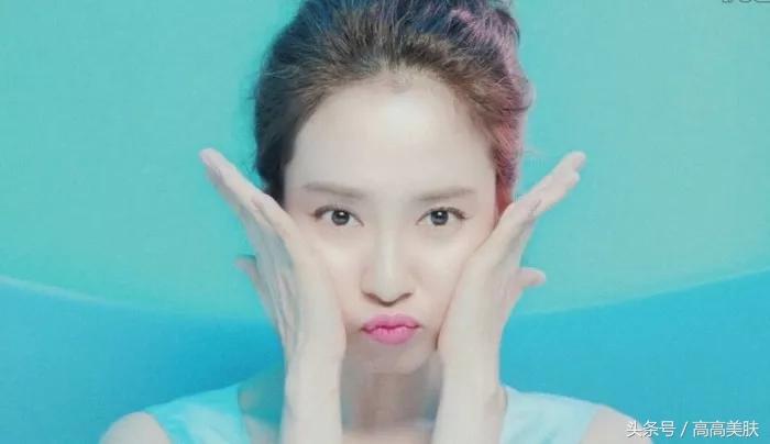 生活需要仪式感，而洗脸需要vidivici女神洗面奶！