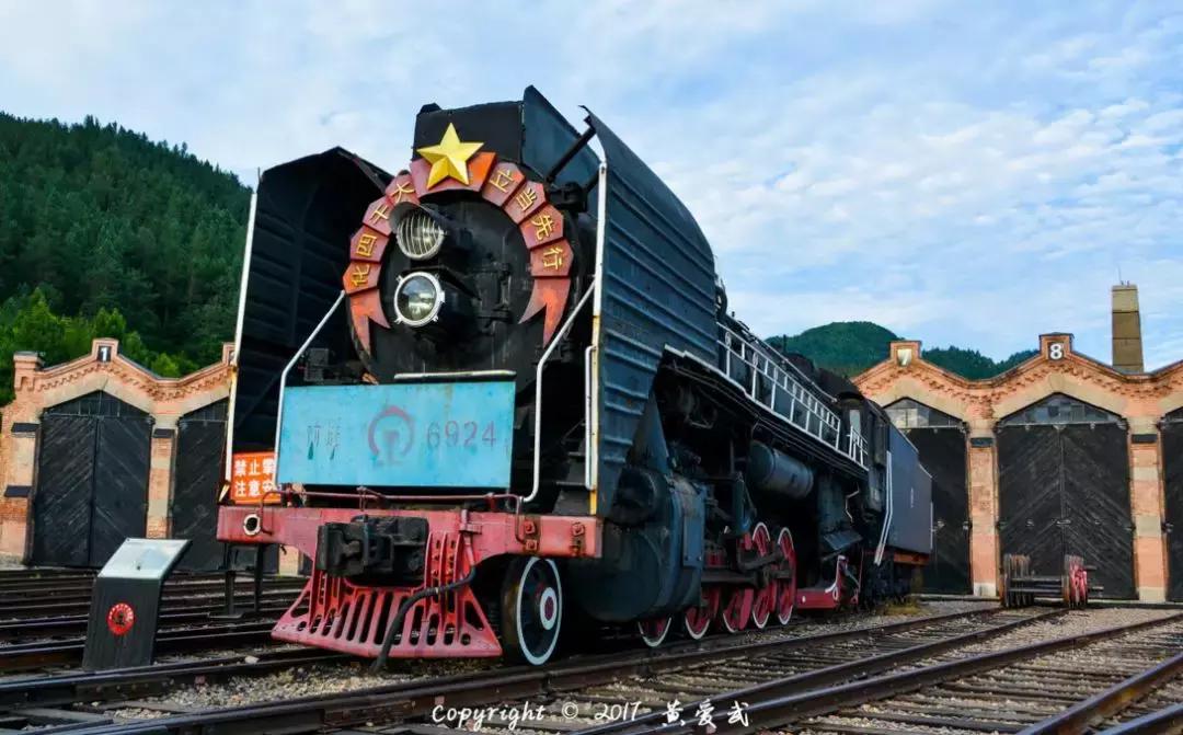 国内最撩人的20个金秋童话,国内最美的十大海滨城市