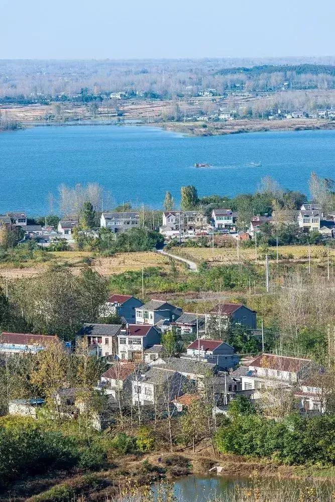 国内最撩人的20个金秋童话,国内最美的十大海滨城市