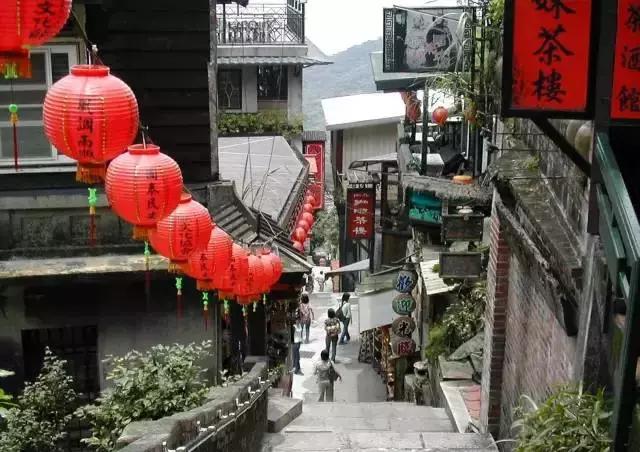 国内最撩人的20个金秋童话,国内最美的十大海滨城市