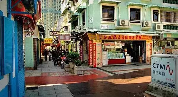 国内最撩人的20个金秋童话,国内最美的十大海滨城市