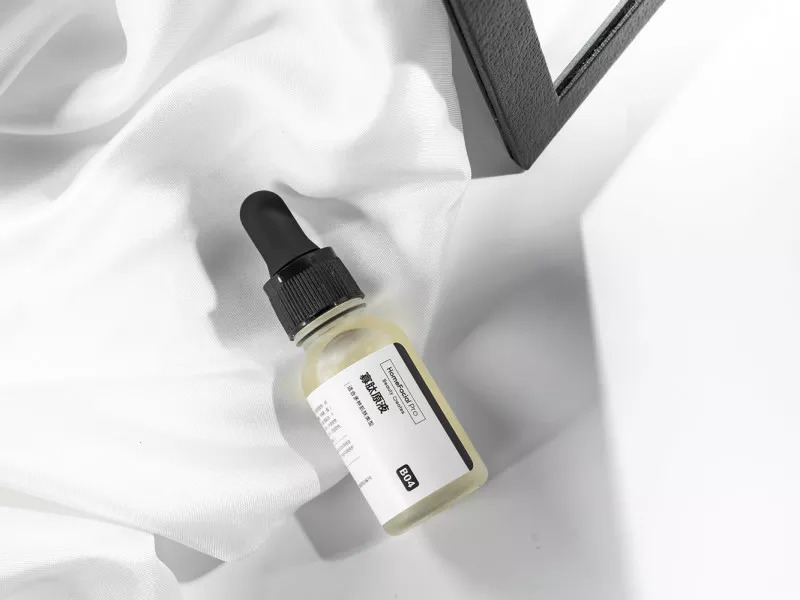 是时候对国货改观了!今年最值得入手的护肤神器,28天就白了一个度