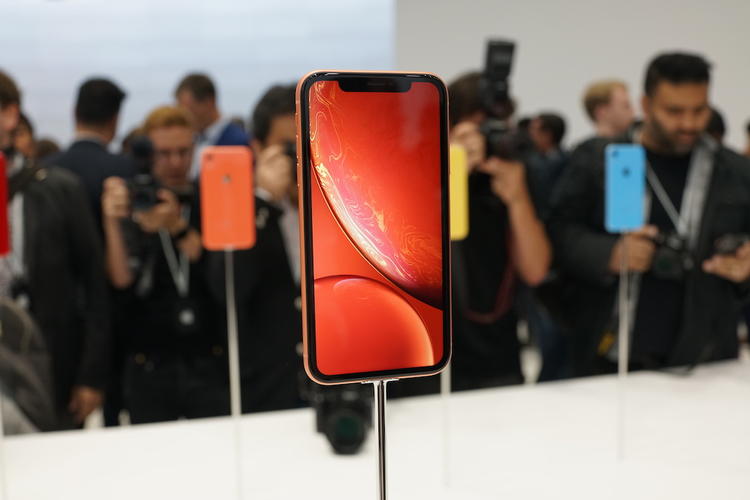 苹果新发布三款手机价格,苹果发布最便宜5giphone