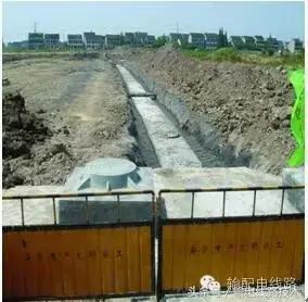 机电工程中电缆排管施工的要求有,电缆保护管和排管的施工工艺