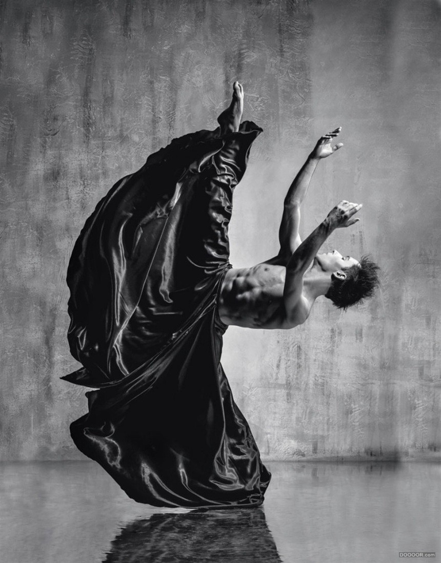 轻舞灰扬-俄罗斯人体艺术摄影作品作者：AlexanderYakovlev
