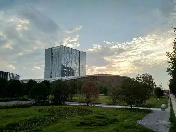 青白江凤凰盛景航拍,青白江凤凰新城最新视频