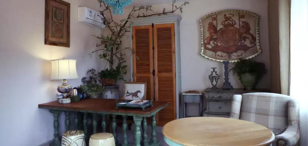 这些民宿藏着千岛湖99%的美，蓝天白云、绿水红叶，邂逅最美秋色