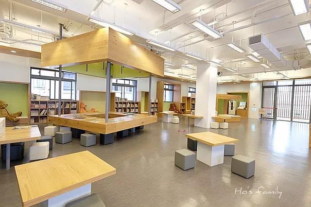 让全家人长草的儿童图书馆长啥样？｜开眼