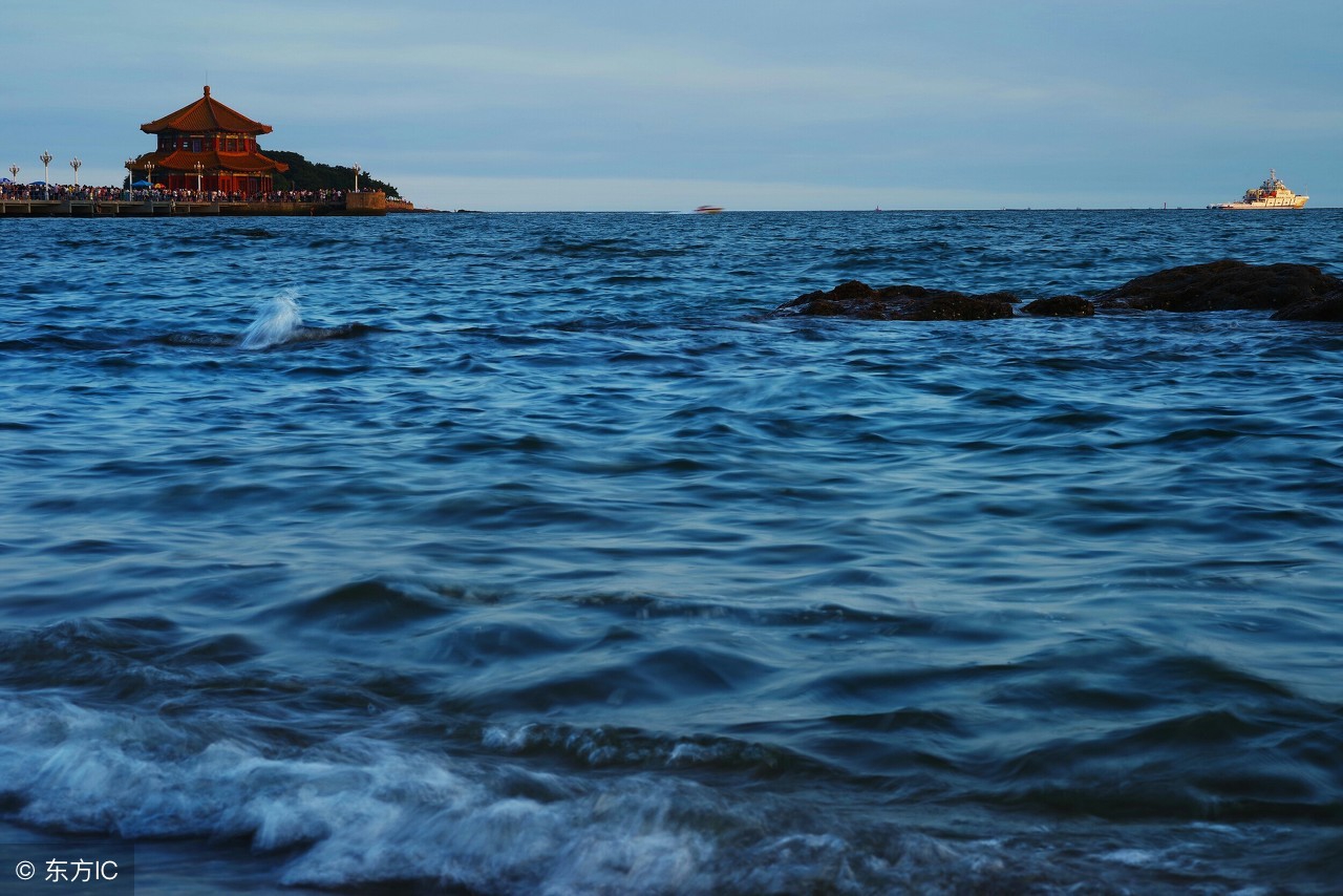 青岛栈桥风景桥,青岛最有名的风景桥