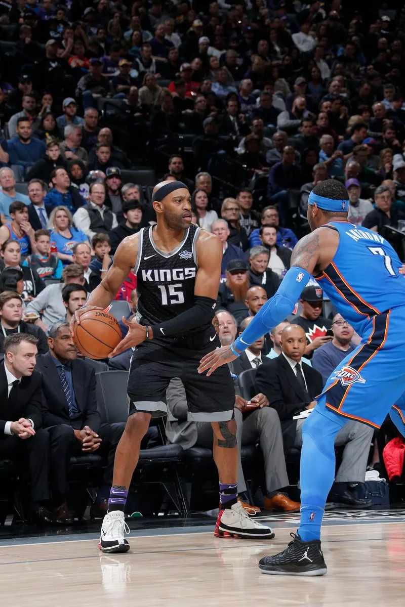 转战时尚界是Shox的出路？当年风靡篮球界的气柱不甘就此离开！