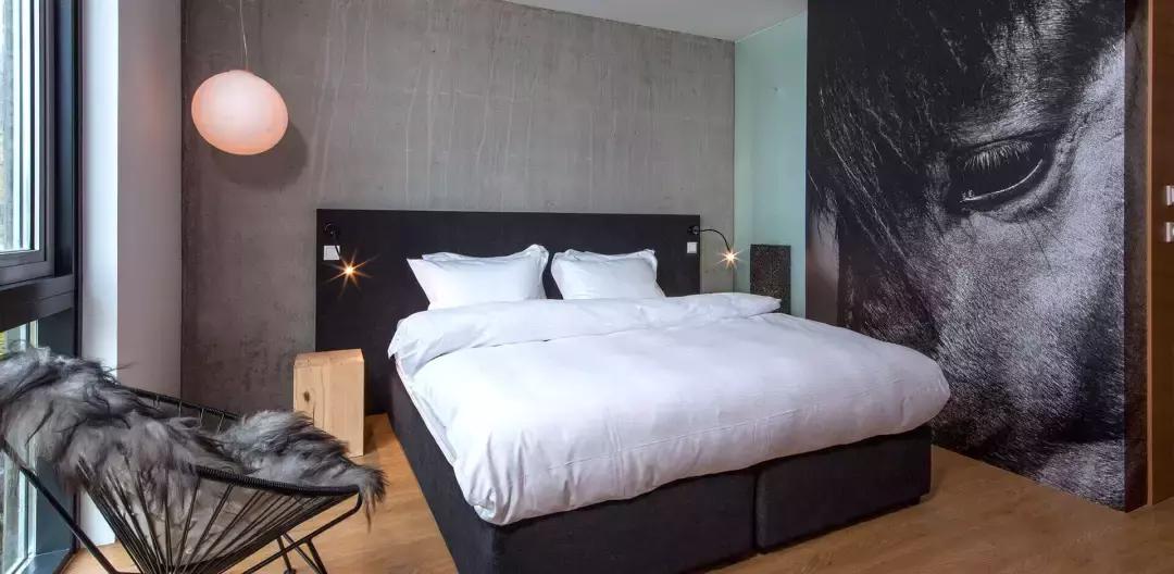 小木屋,玻璃顶,火山温泉,住这些酒店,get最cool极光姿势