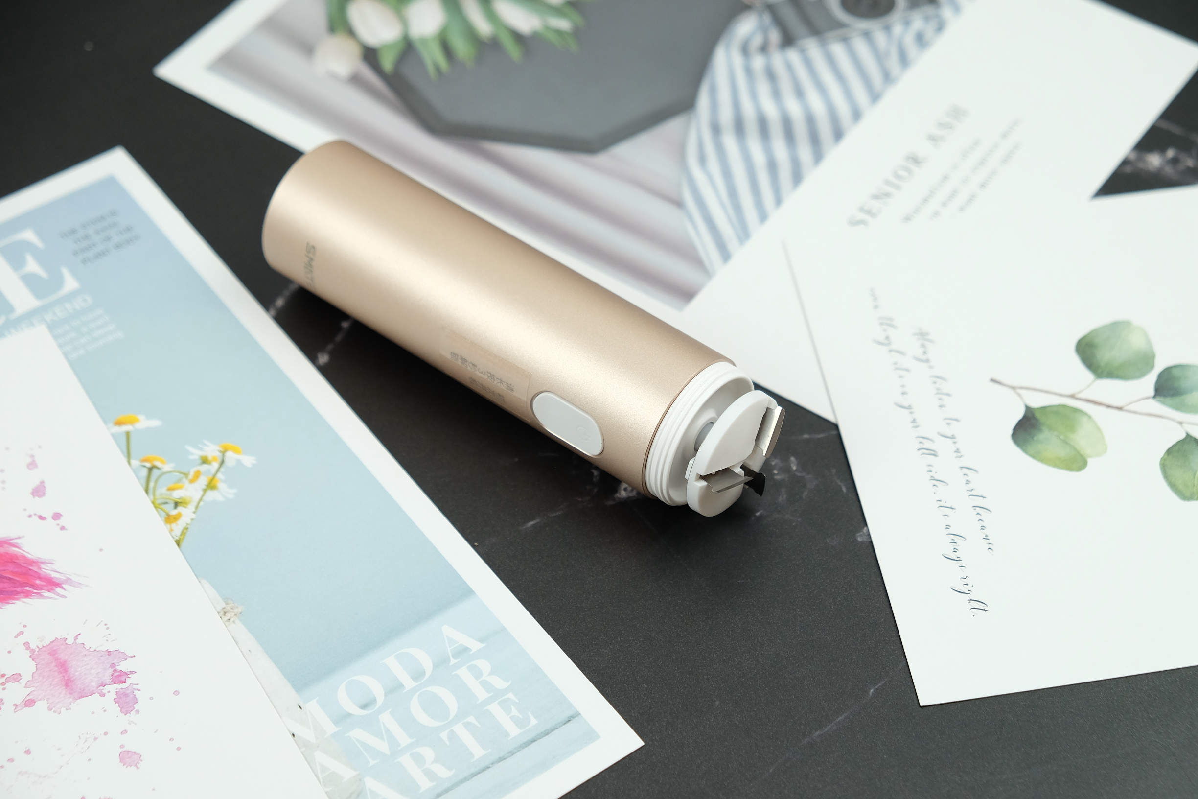 干湿两用的剃须刀怎么选择最好的,须眉剃须刀跟奔腾剃须刀