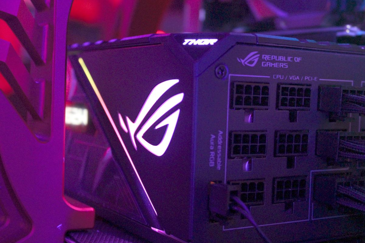 rog国行发布会,rog和苹果对比