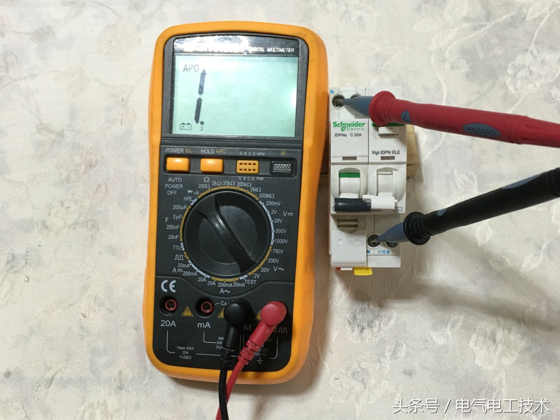 漏保怎么接线才正确,漏保左火右零接线图