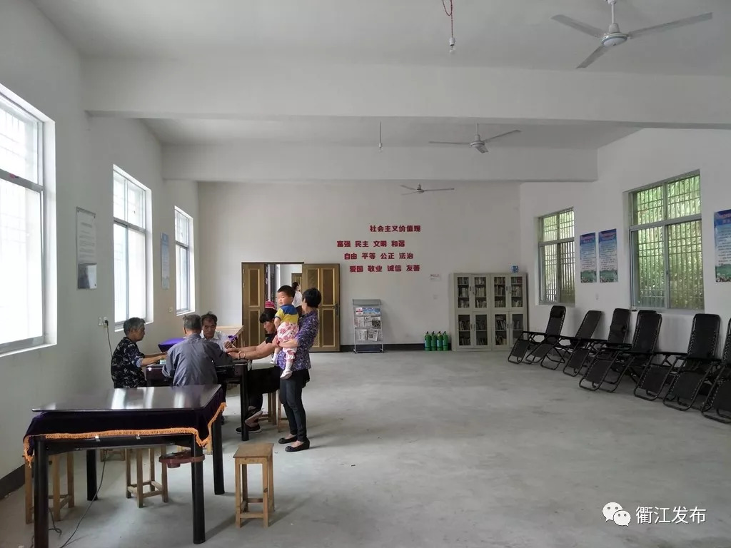 这里的老人真有福，一日三餐吃食堂！灰坪乡探索供养新模式，打造无围墙自助养老！