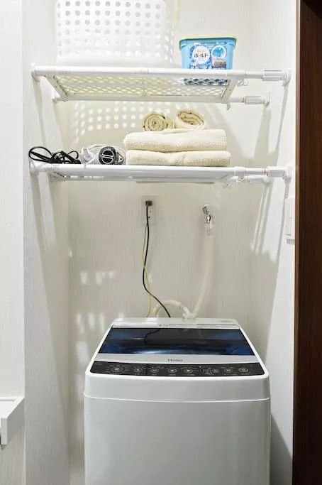 因提前退订纠纷，三名女大学生把日本民宿毁成垃圾场……民宿短租中房东的权益该如何保障？