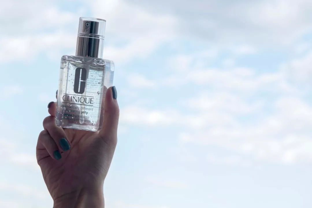 追求质感肤感,追求底妆清透还是追求遮瑕